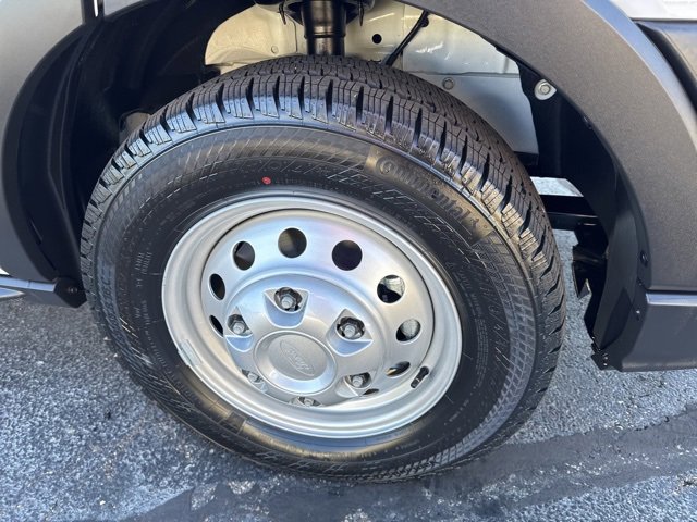 New 2026 Ford Transit 250 148 Medium Roof Extended AWD image 33