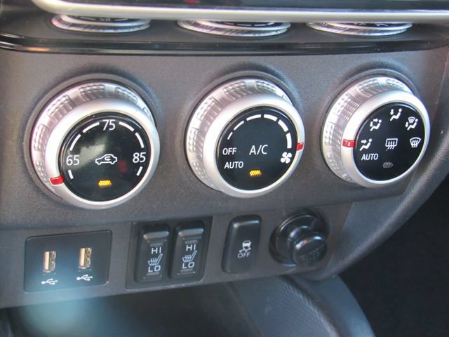 Used 2020 Mitsubishi Outlander Sport SE AWD/4WD image 24