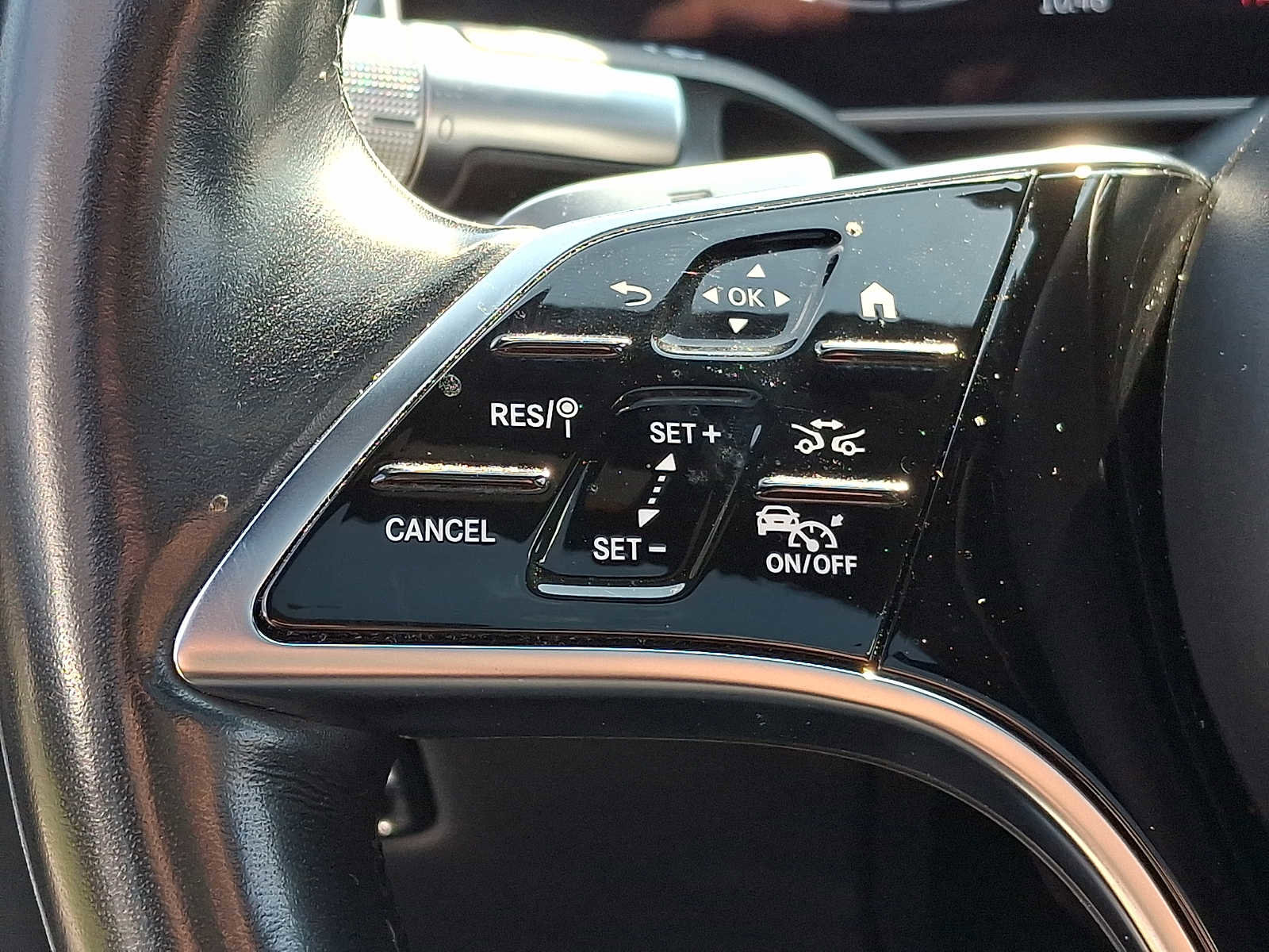 Certified 2022 Mercedes-Benz S 500 4MATIC image 17