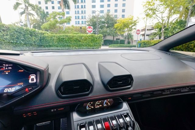 Used 2016 Lamborghini Huracan LP 610-4 Avio image 62