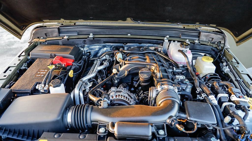 New 2025 Jeep Wrangler Sport S image 28