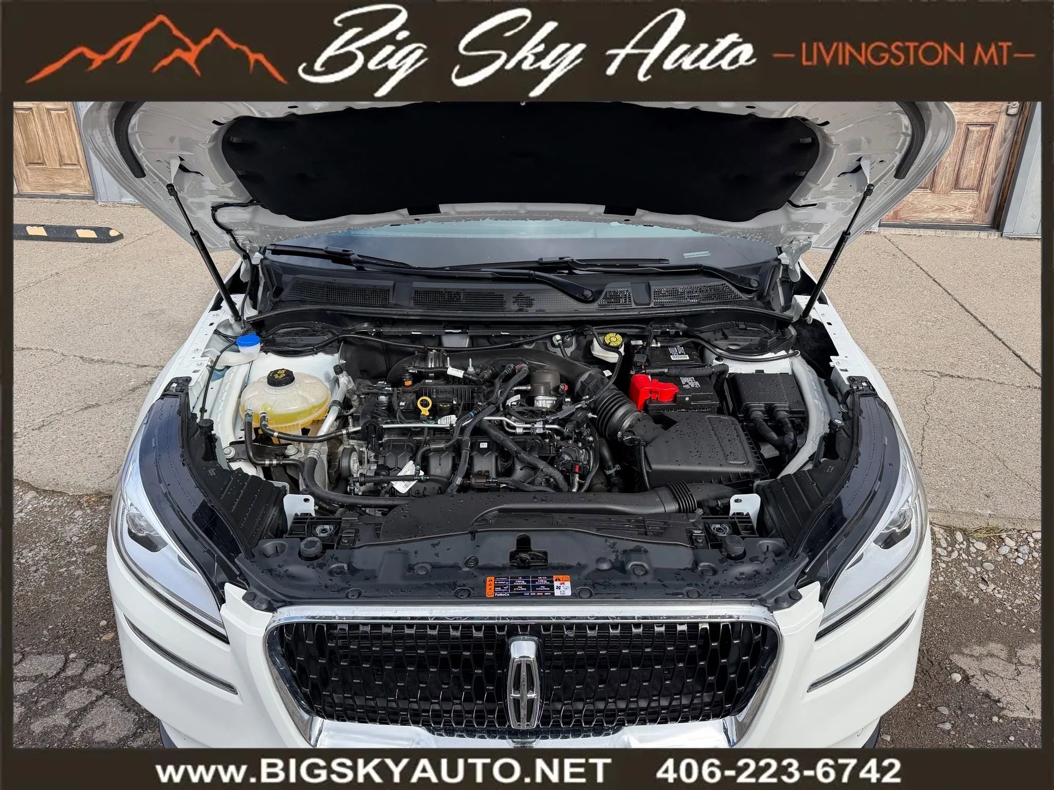 Used 2021 Lincoln Corsair Reserve w/ Equipment Group 201A image 10