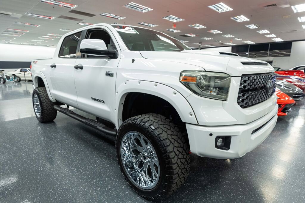 Used 2018 Toyota Tundra SR5 w/ TRD Sport Package image 4