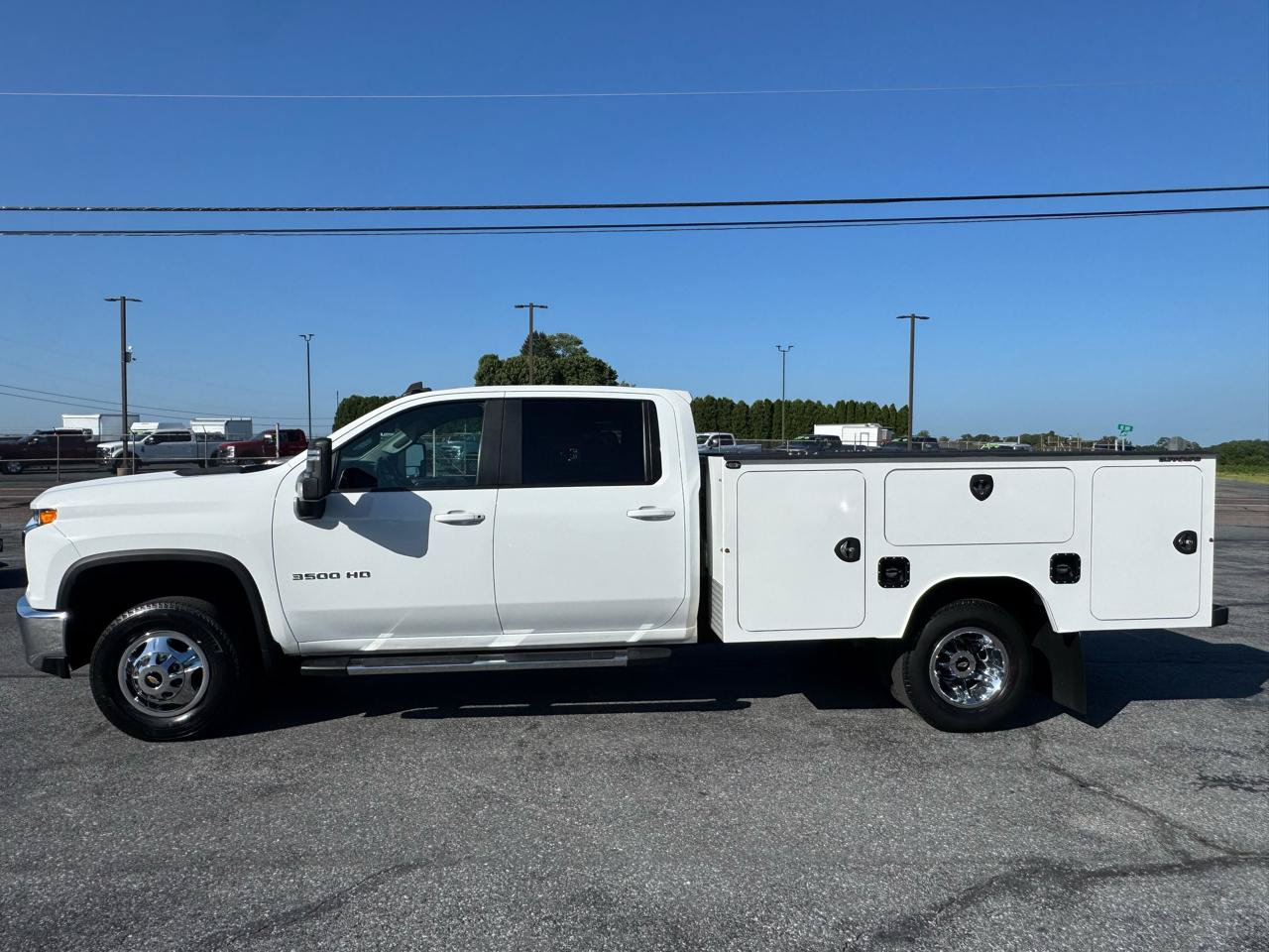 Used 2023 Chevrolet Silverado 3500 LT w/ Snow Plow Prep Package AWD/4WD image 3