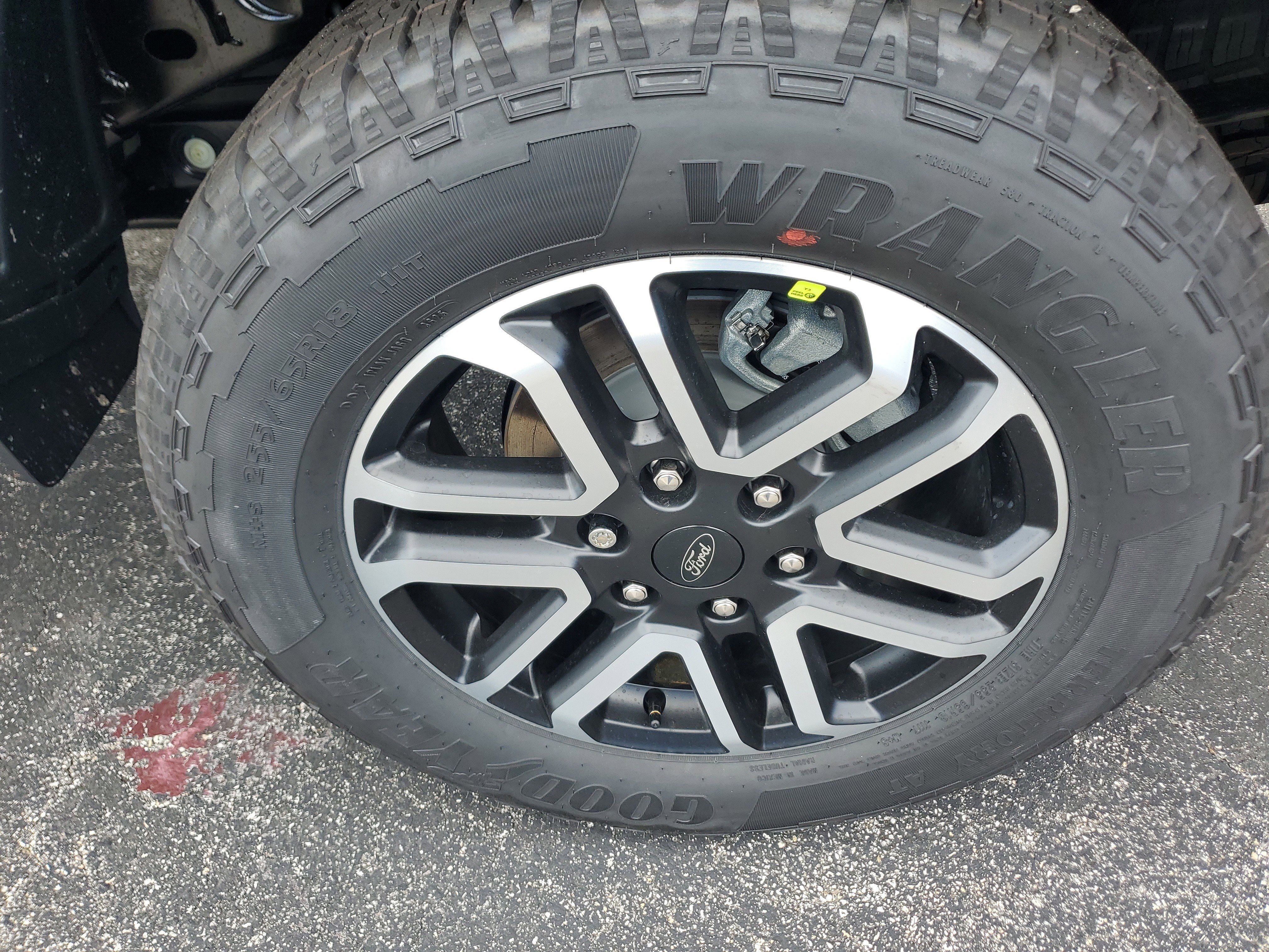 New 2025 Ford Ranger Lariat w/ FX4 Off-Road Package image 6