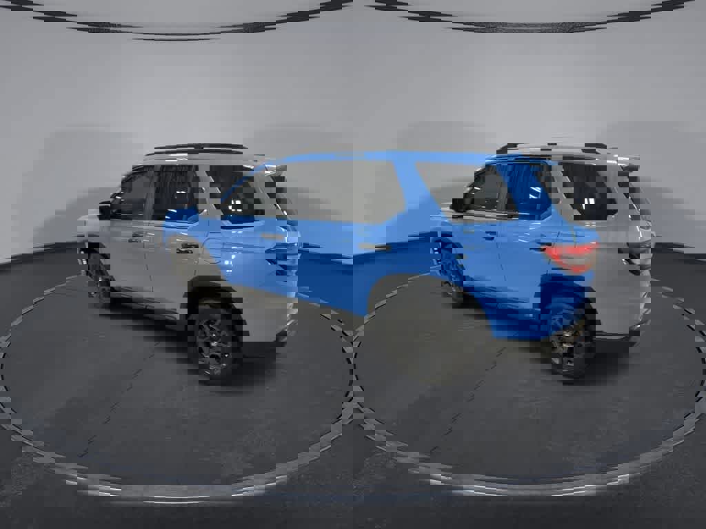 Used 2025 Honda Pilot TrailSport image 6