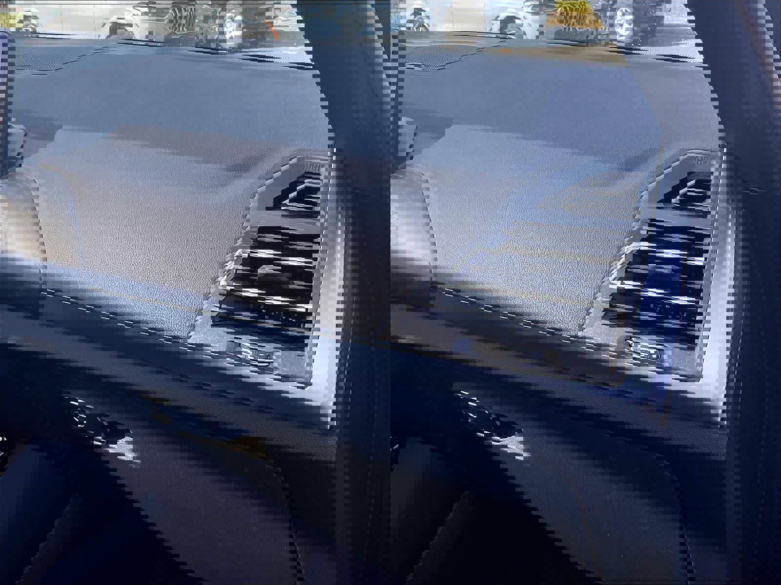 Certified 2024 BMW X3 xDrive30i w/ Premium Package image 18