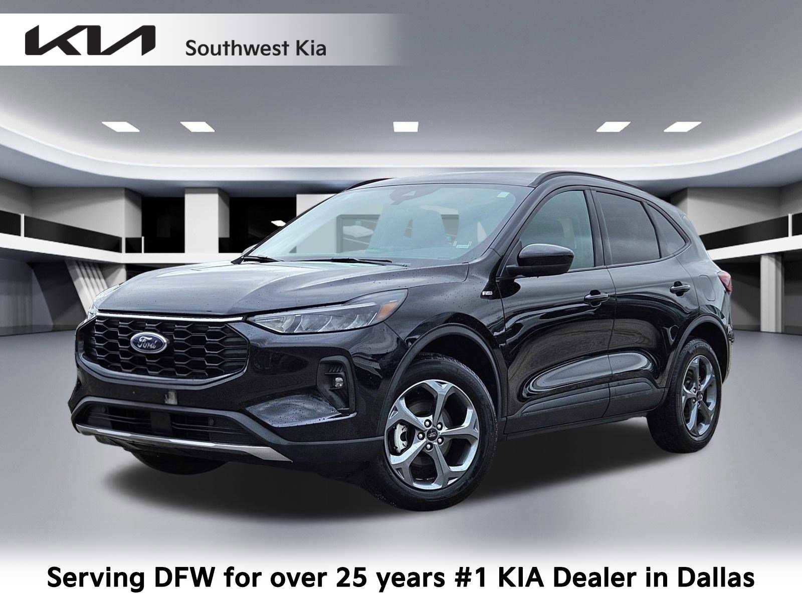 Used 2025 Ford Escape ST-Line Select AWD/4WD image 1