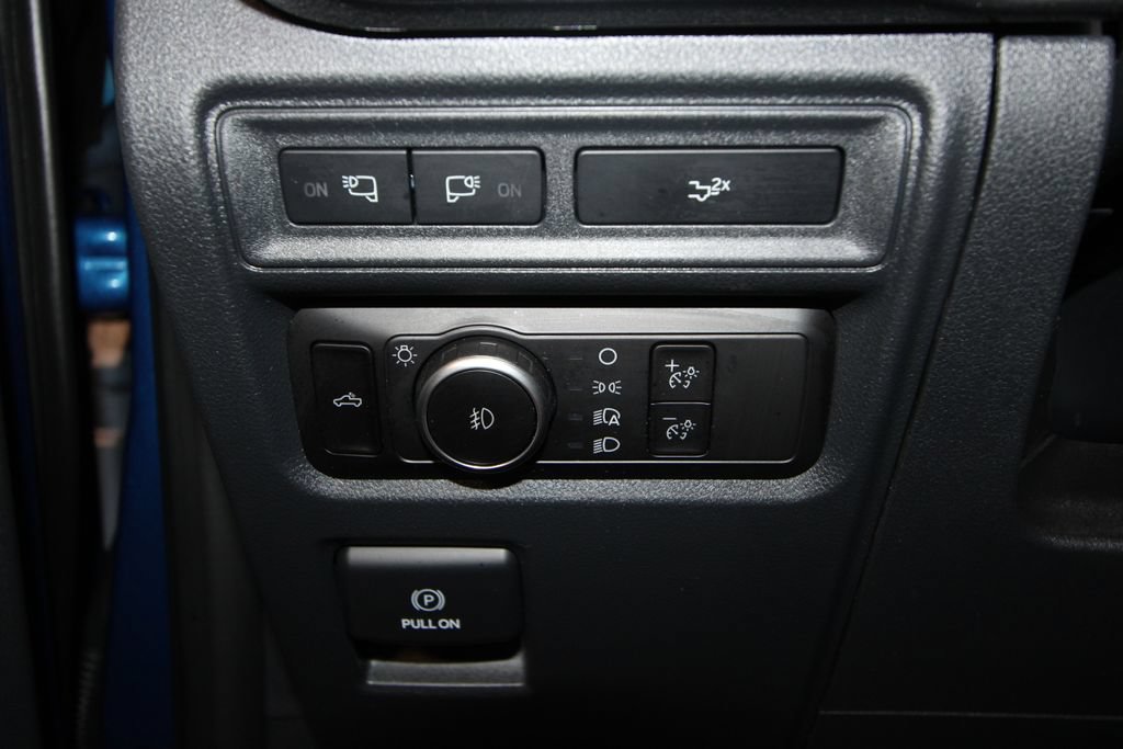 Used 2023 Ford F150 XLT w/ Equipment Group 302A High AWD/4WD image 9