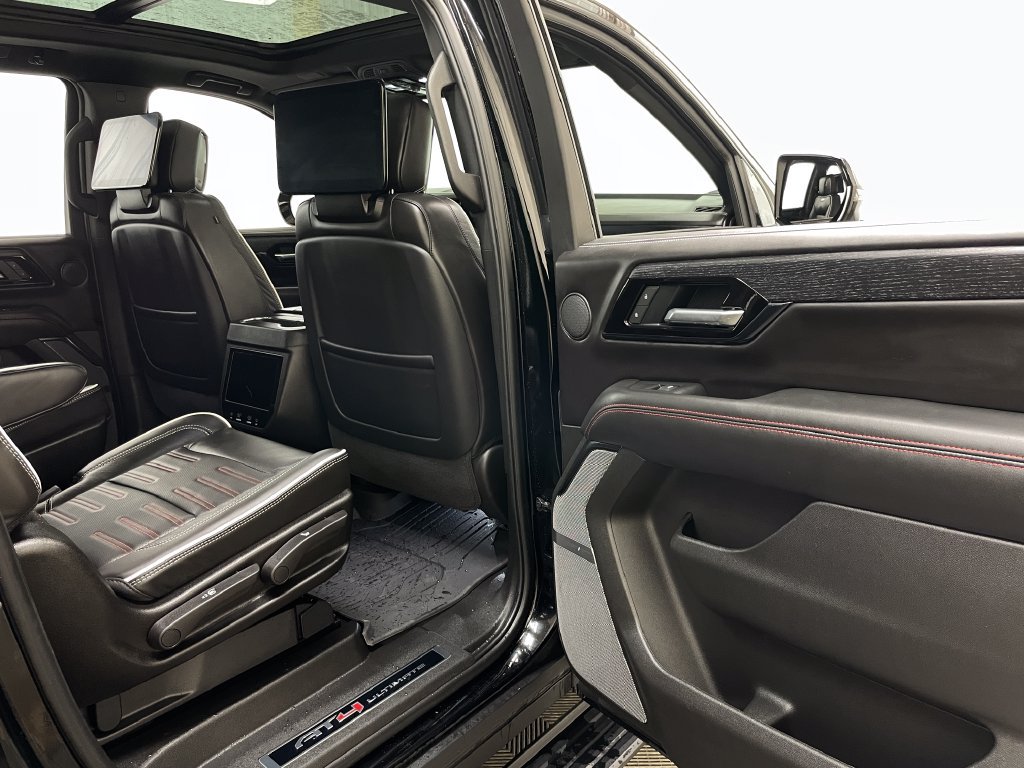 Certified 2026 GMC Yukon XL AT4 Ultimate w/ LPO, Floor Liner Package AWD/4WD image 51