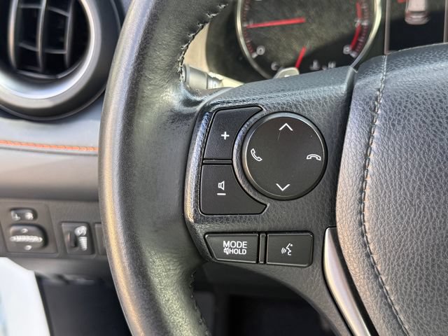 Used 2018 Toyota RAV4 SE w/ Power Extra Value Package FWD image 13