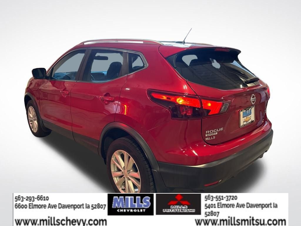 Used 2017 Nissan Rogue Sport SV w/ SV Premium Package image 7