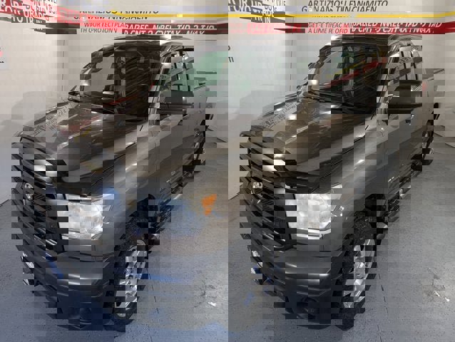 Used 2012 Toyota Tundra 4x4 Double Cab image 3