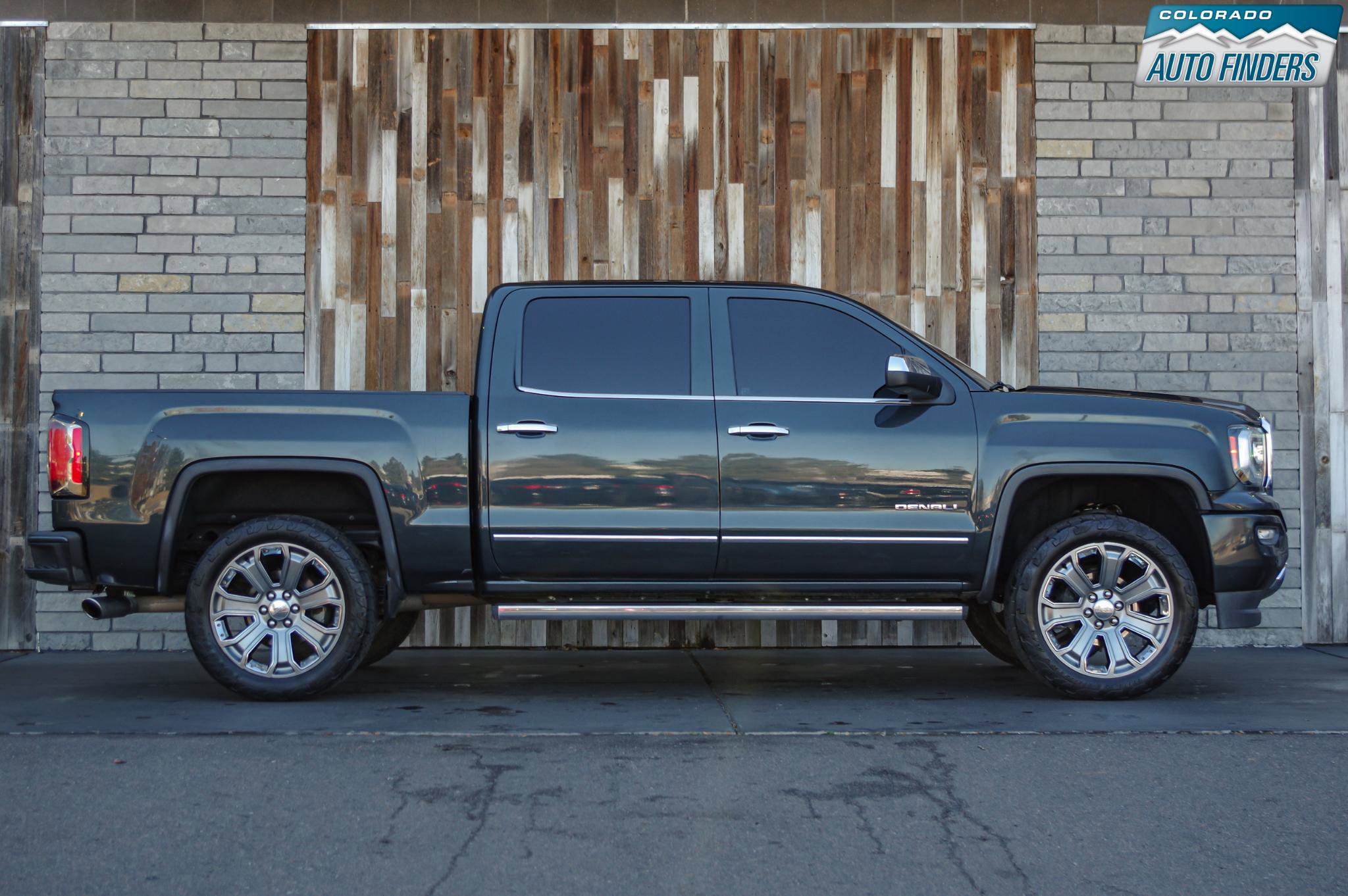 Used 2018 GMC Sierra 1500 Denali w/ Denali Ultimate Package AWD/4WD image 8