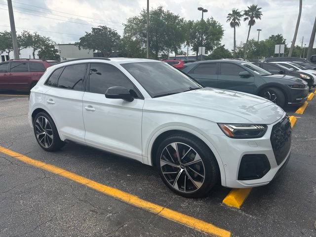 Used 2021 Audi SQ5 Prestige w/ Prestige Package AWD/4WD image 2