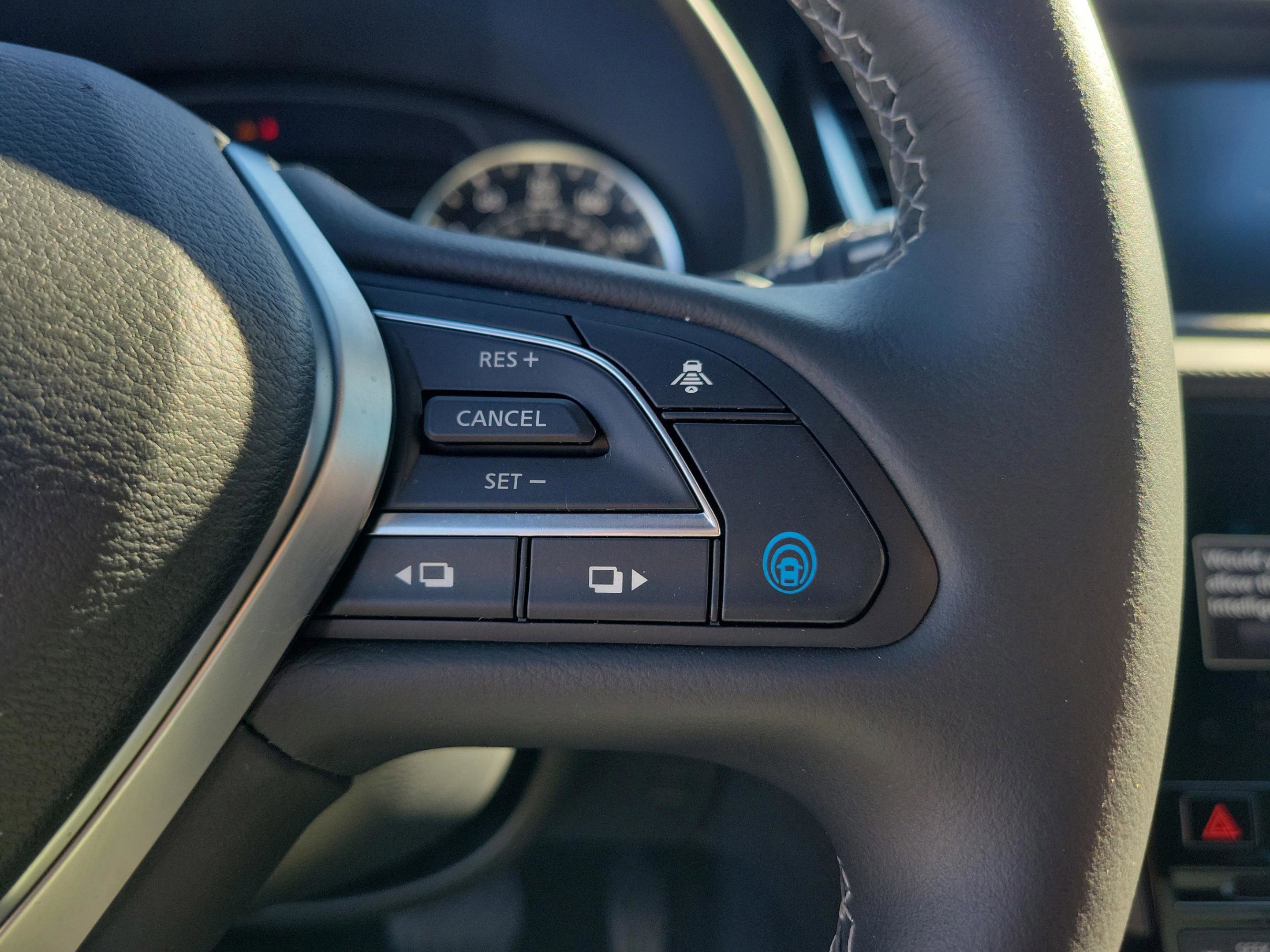 Certified 2025 INFINITI QX55 Luxe w/ Cargo Package image 14