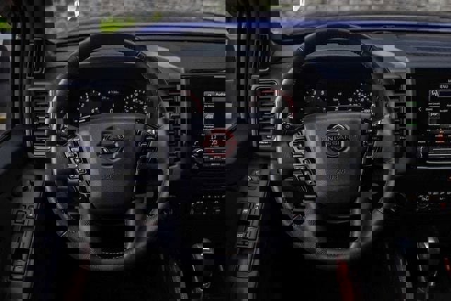 Used 2022 Nissan Frontier PRO-4X w/ Off-Road Protection Package image 25