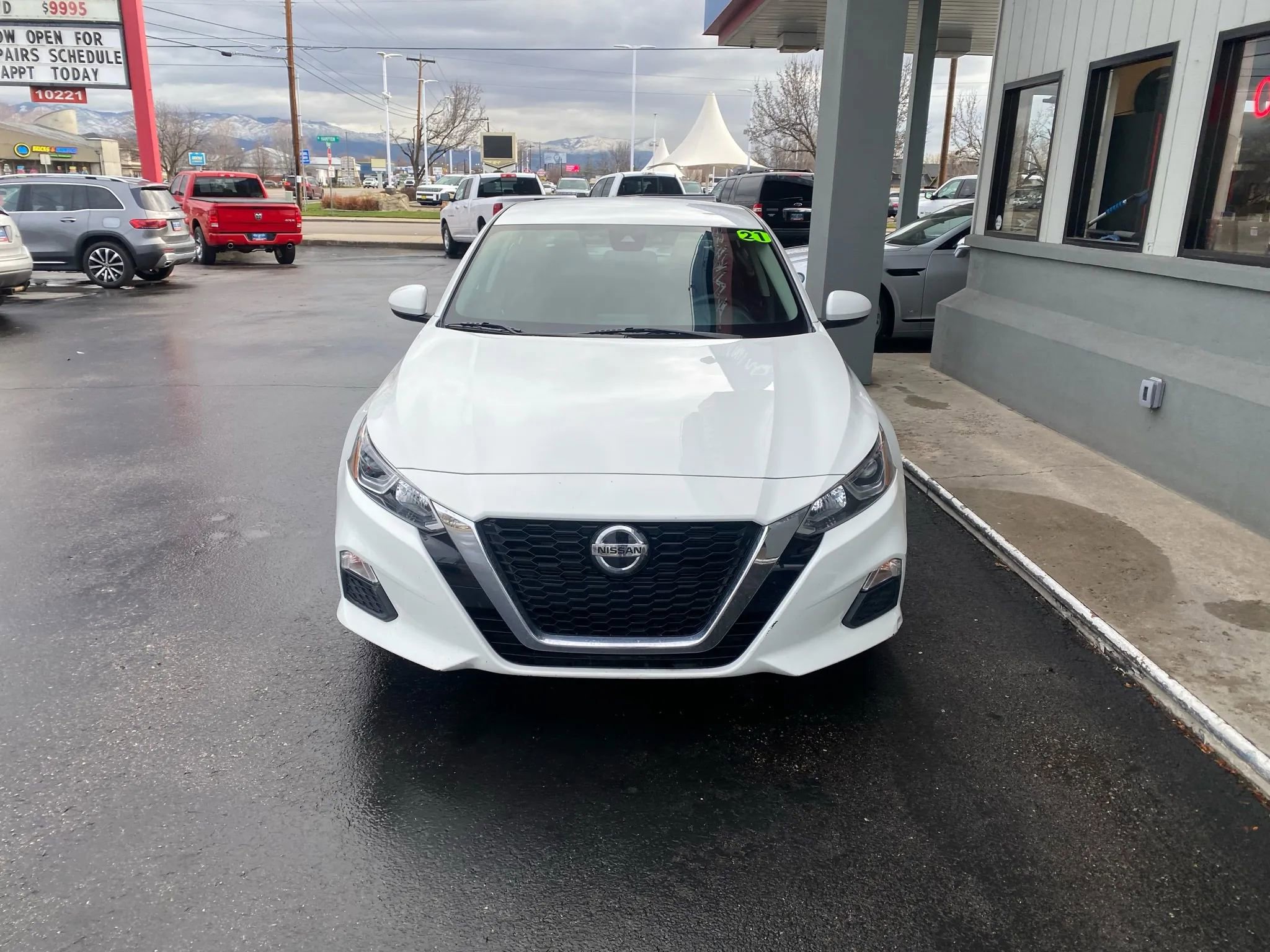 Used 2021 Nissan Altima 2.5 S image 3