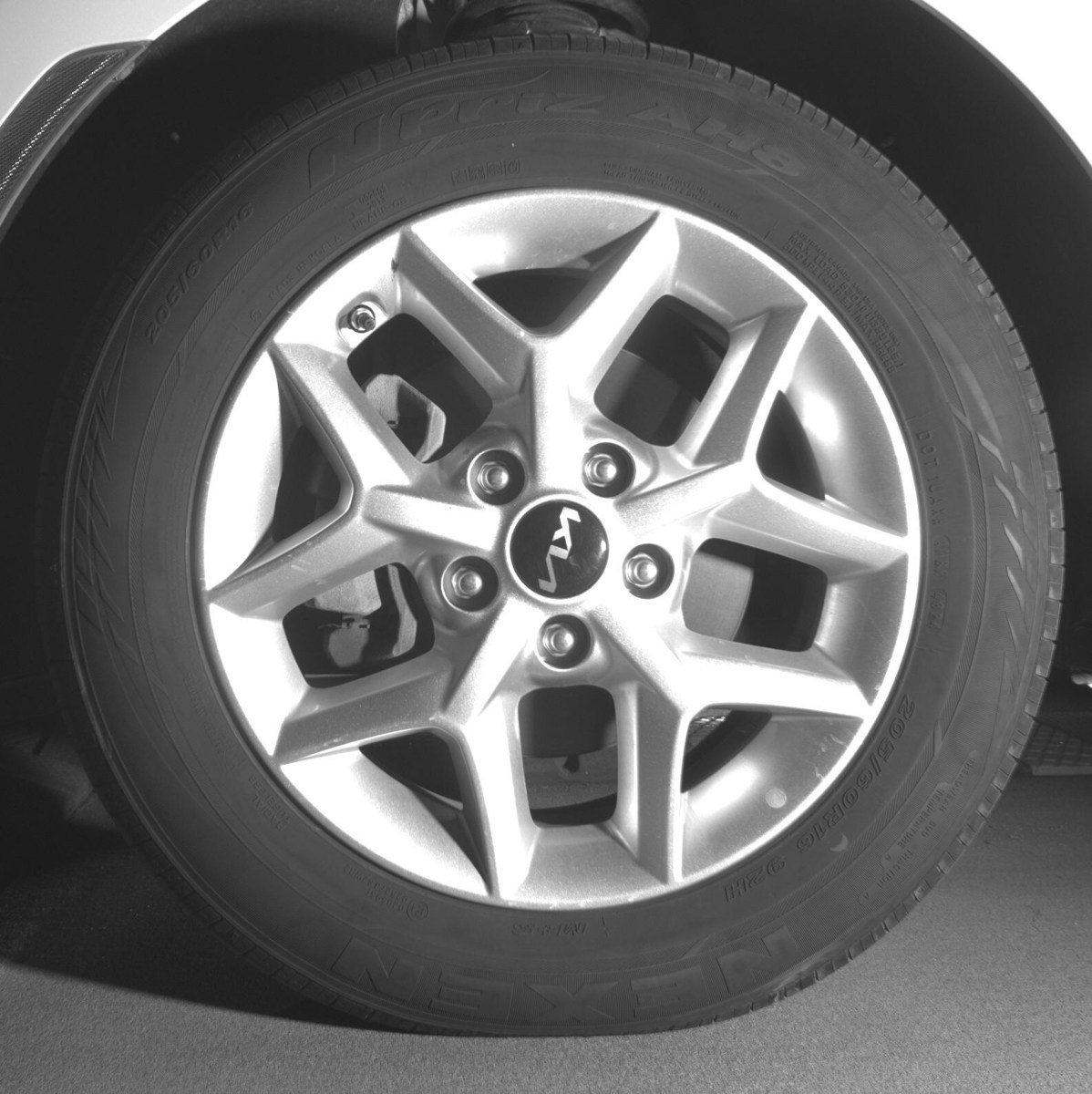 Used 2025 Kia Soul LX w/ LX Technology Package image 9