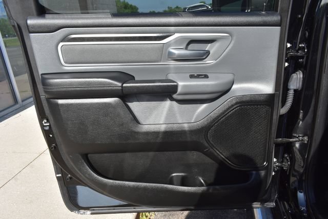 Used 2020 RAM 1500 Big Horn AWD/4WD image 34