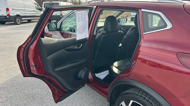 Used 2022 Nissan Rogue Sport SL AWD/4WD image 28