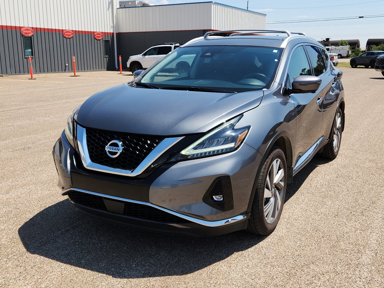 Used 2020 Nissan Murano SL image 1
