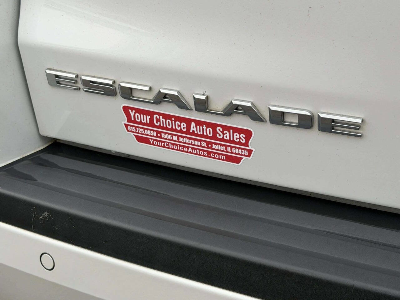 Used 2017 Cadillac Escalade ESV Luxury image 5