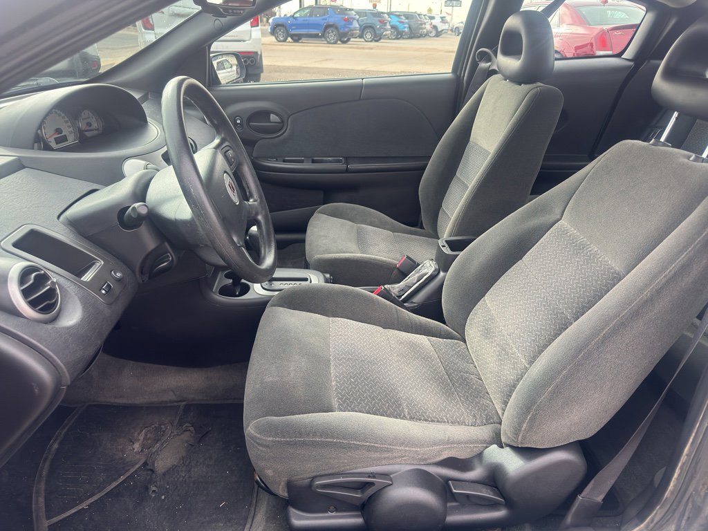 Used 2006 Saturn ION Level 3 w/ Travel Pkg image 10