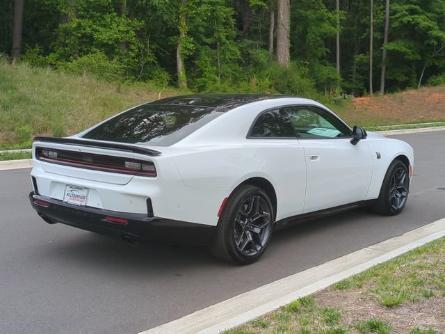 New 2026 Dodge Charger Scat Pack w/ Blacktop Package AWD/4WD image 13