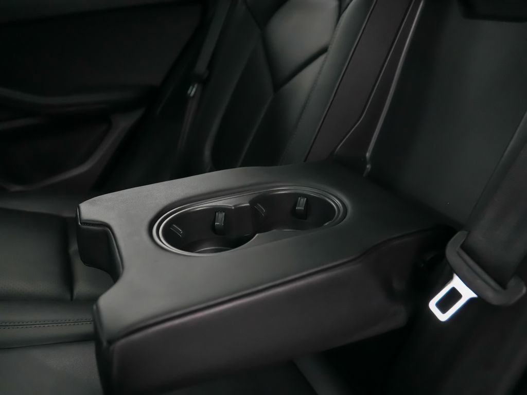 Certified 2025 Porsche Macan S image 19