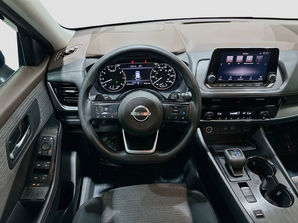 Used 2022 Nissan Rogue SV FWD image 21