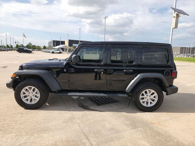 Used 2023 Jeep Wrangler Unlimited Sport w/ Sun And Sound Package AWD/4WD image 8