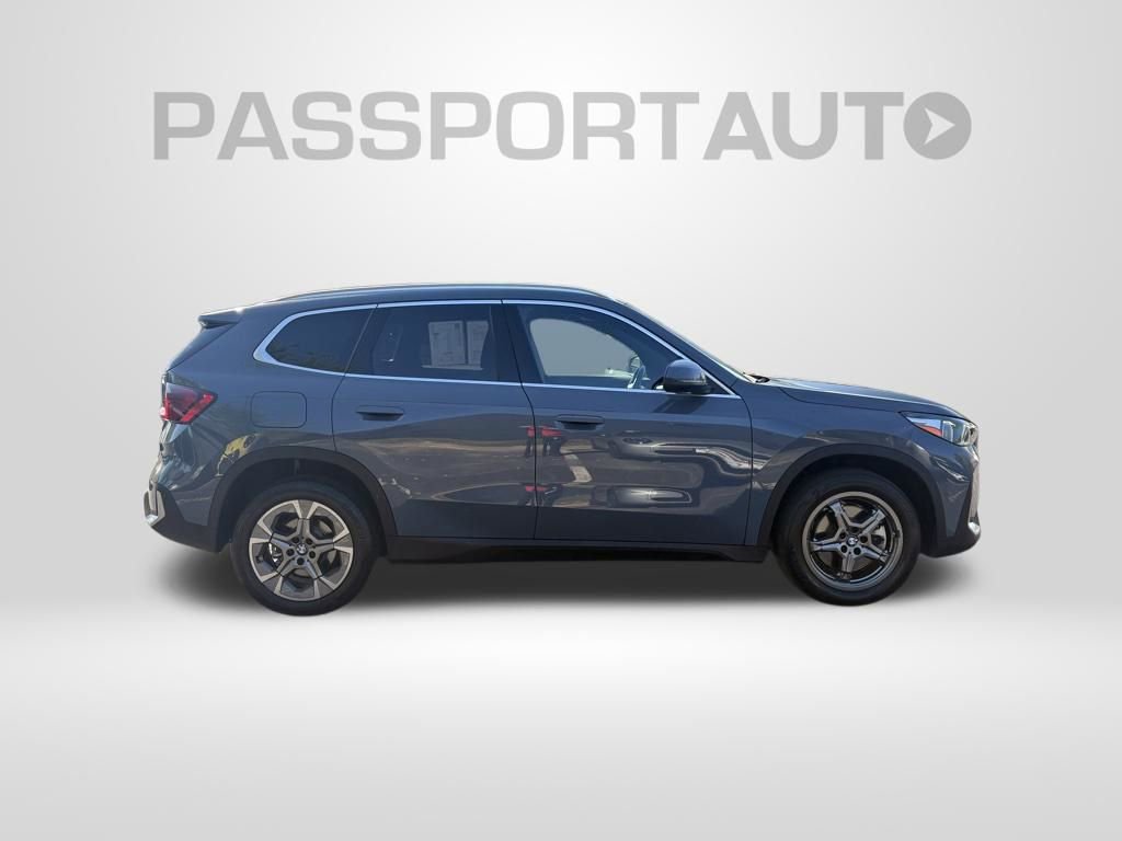 Used 2023 BMW X1 xDrive28i w/ Convenience Package AWD/4WD image 5