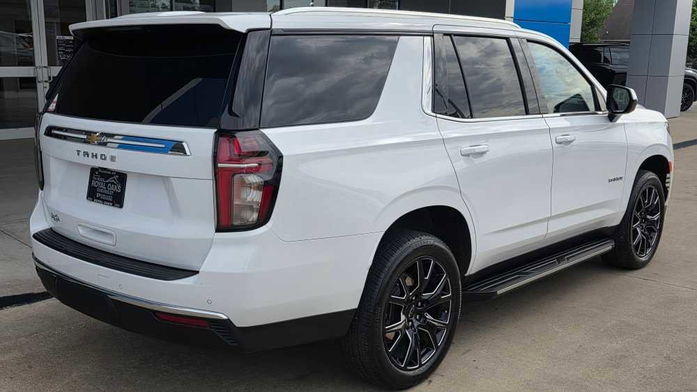 Used 2024 Chevrolet Tahoe LS w/ Driver Alert Package AWD/4WD image 5
