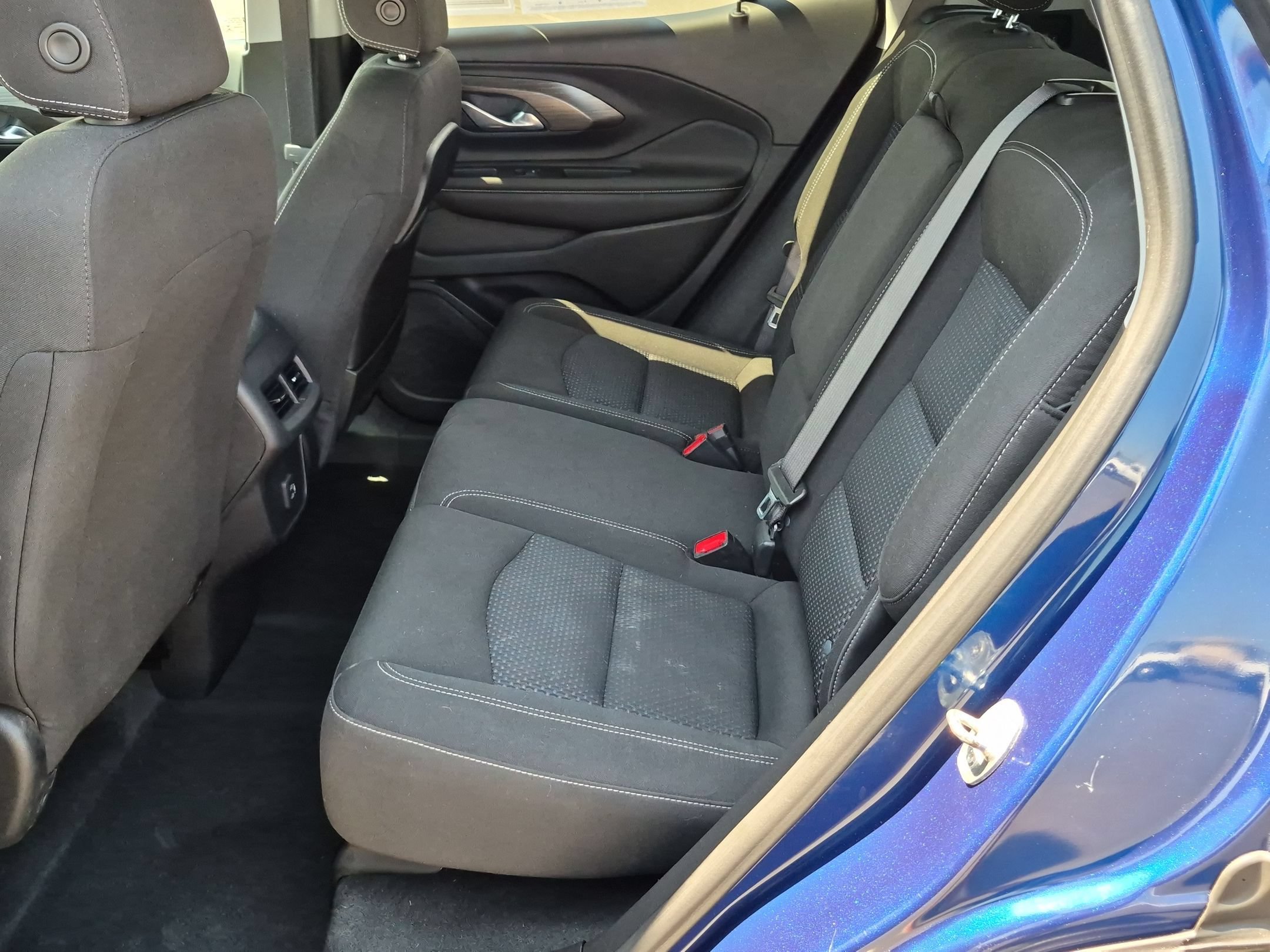 Certified 2022 GMC Terrain SLE w/ Driver Convenience Package FWD image 24