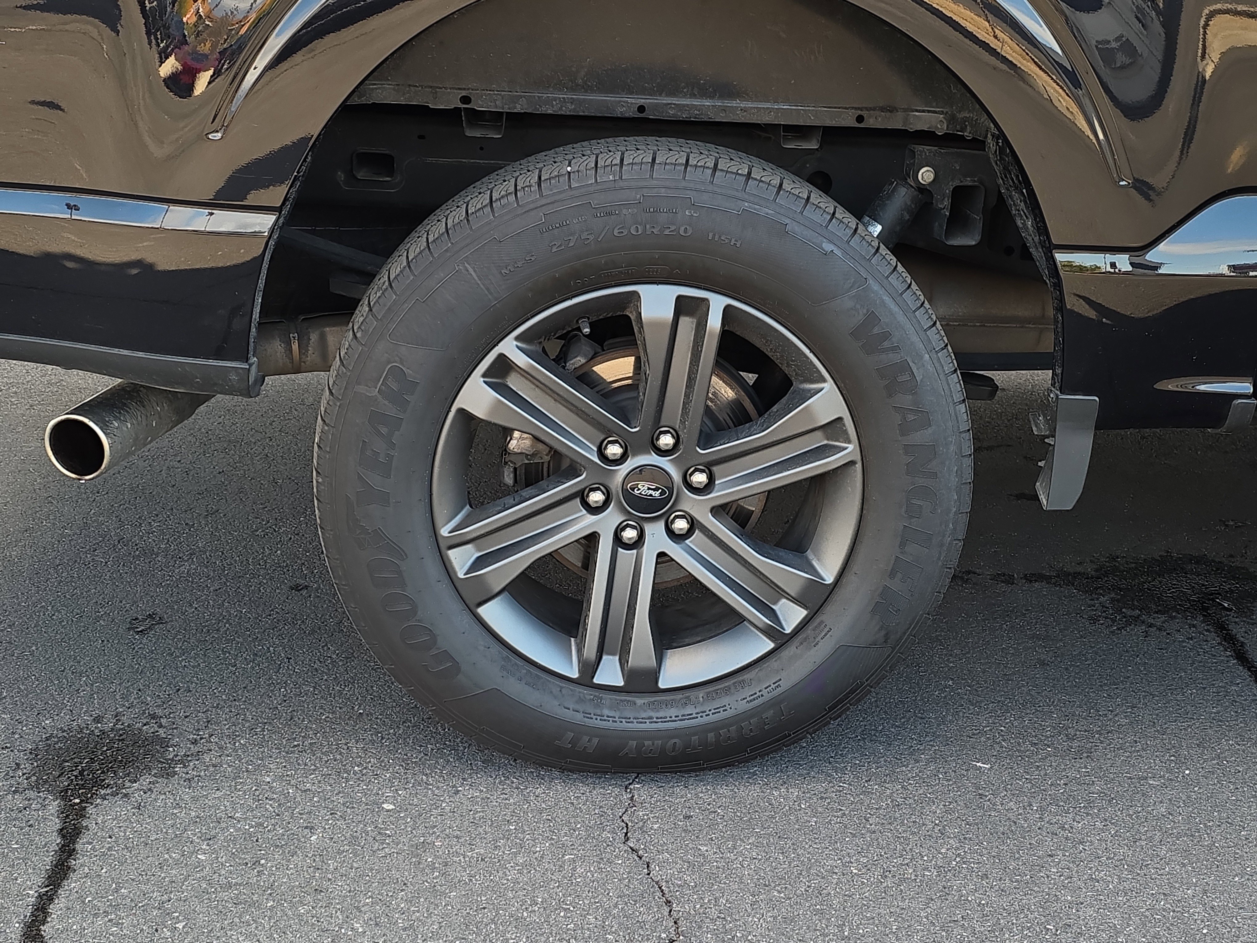 Used 2023 Ford F150 Lariat w/ Equipment Group 502A High image 11