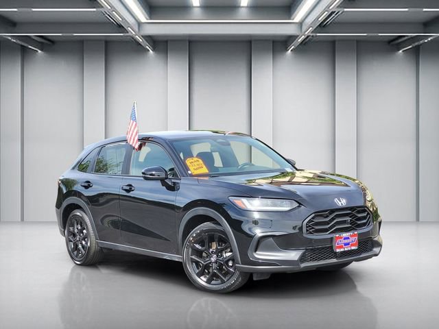 Used 2025 Honda HR-V Sport image 1