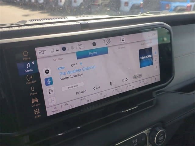 Used 2024 Jeep Wrangler Sahara w/ Safety Group image 11