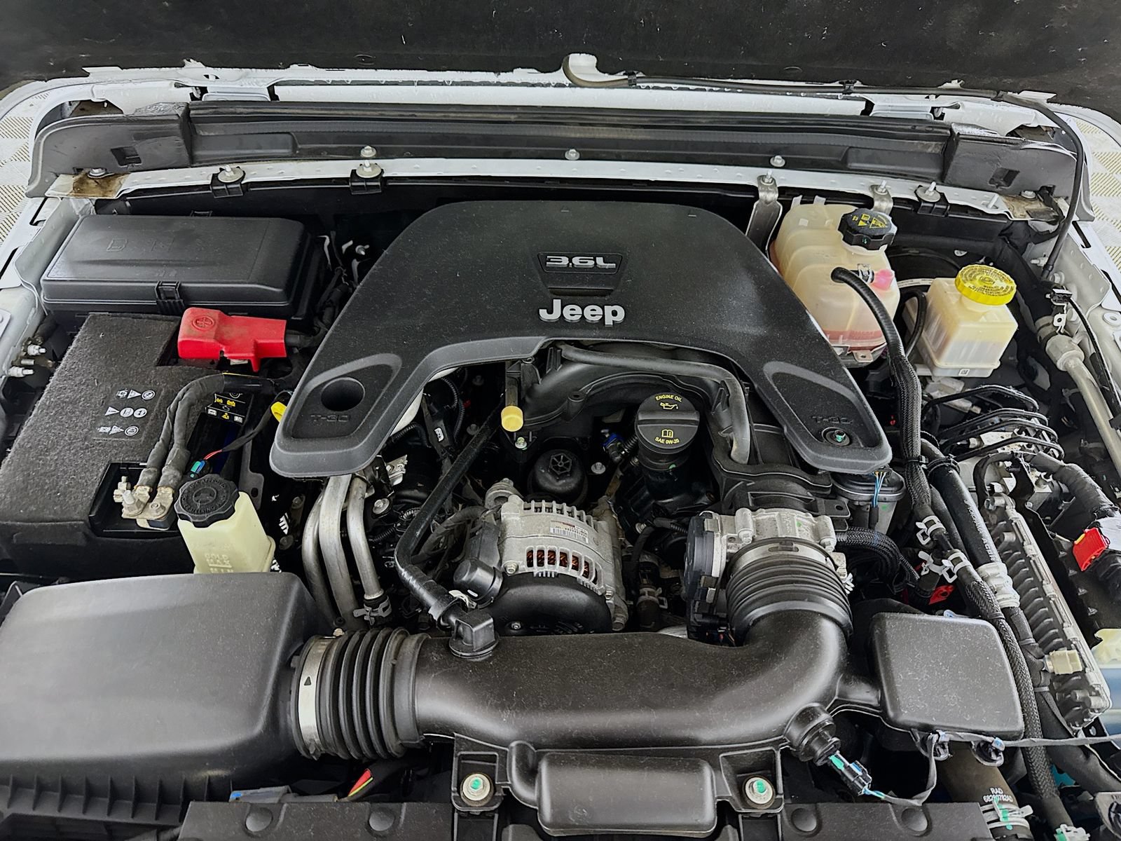 Used 2020 Jeep Gladiator Sport AWD/4WD image 10