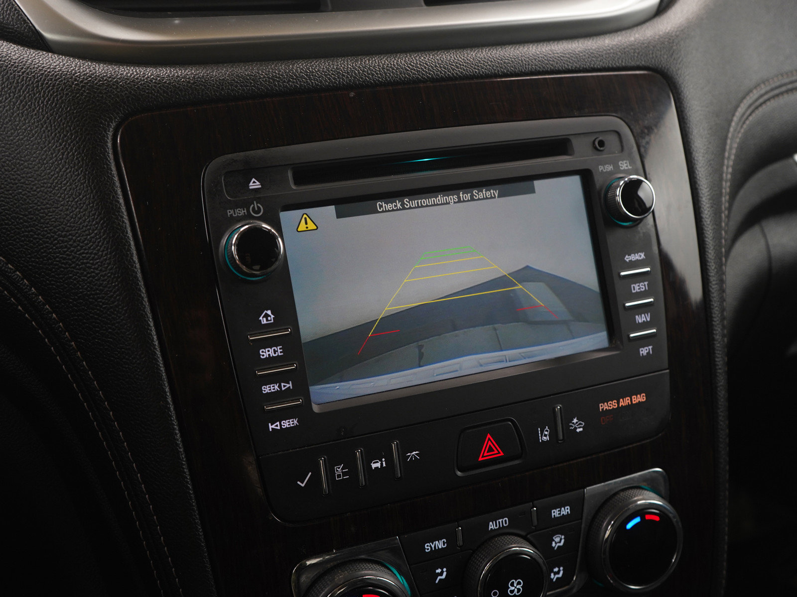 Used 2016 Chevrolet Traverse LTZ image 28