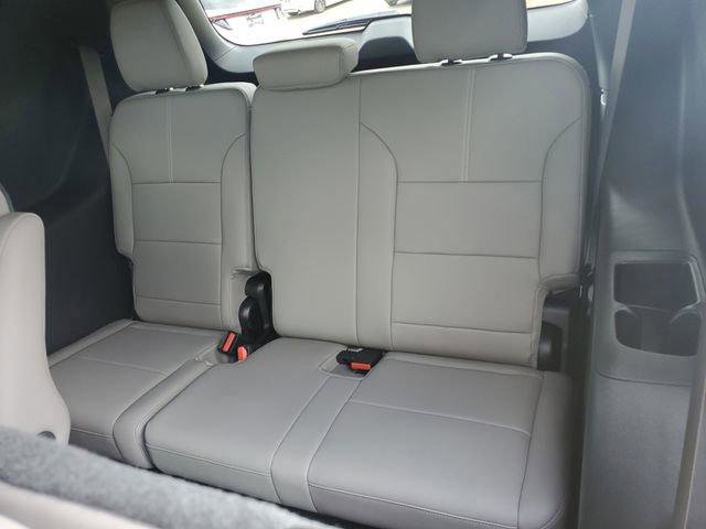 New 2026 GMC Acadia Elevation w/ Elevation Premium Package FWD image 8