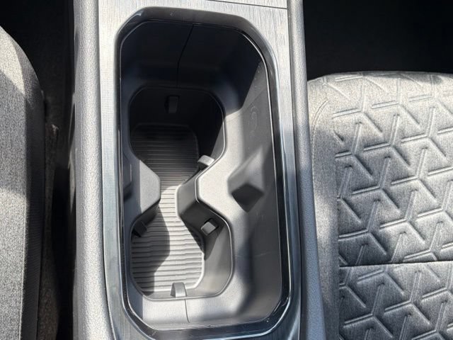 New 2027 Nissan Kicks SV AWD/4WD image 24