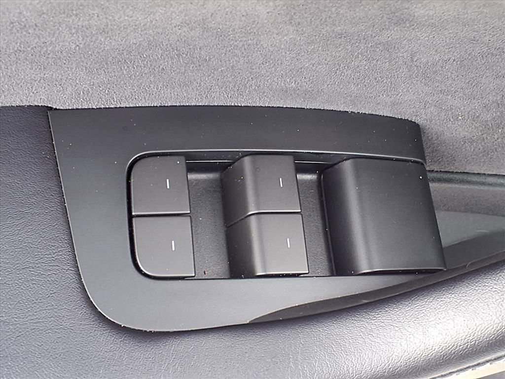 Used 2023 Tesla Model 3 Long Range image 21