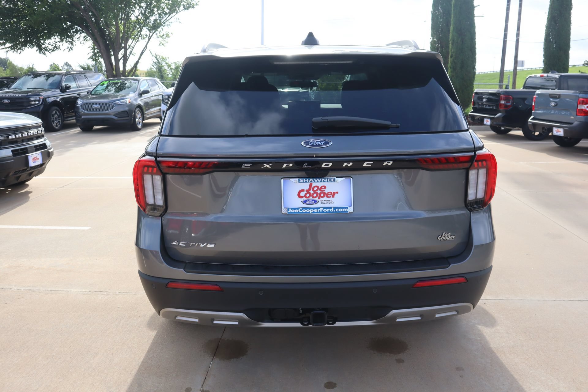 New 2026 Ford Explorer Active w/ Active Comfort Package RWD image 23