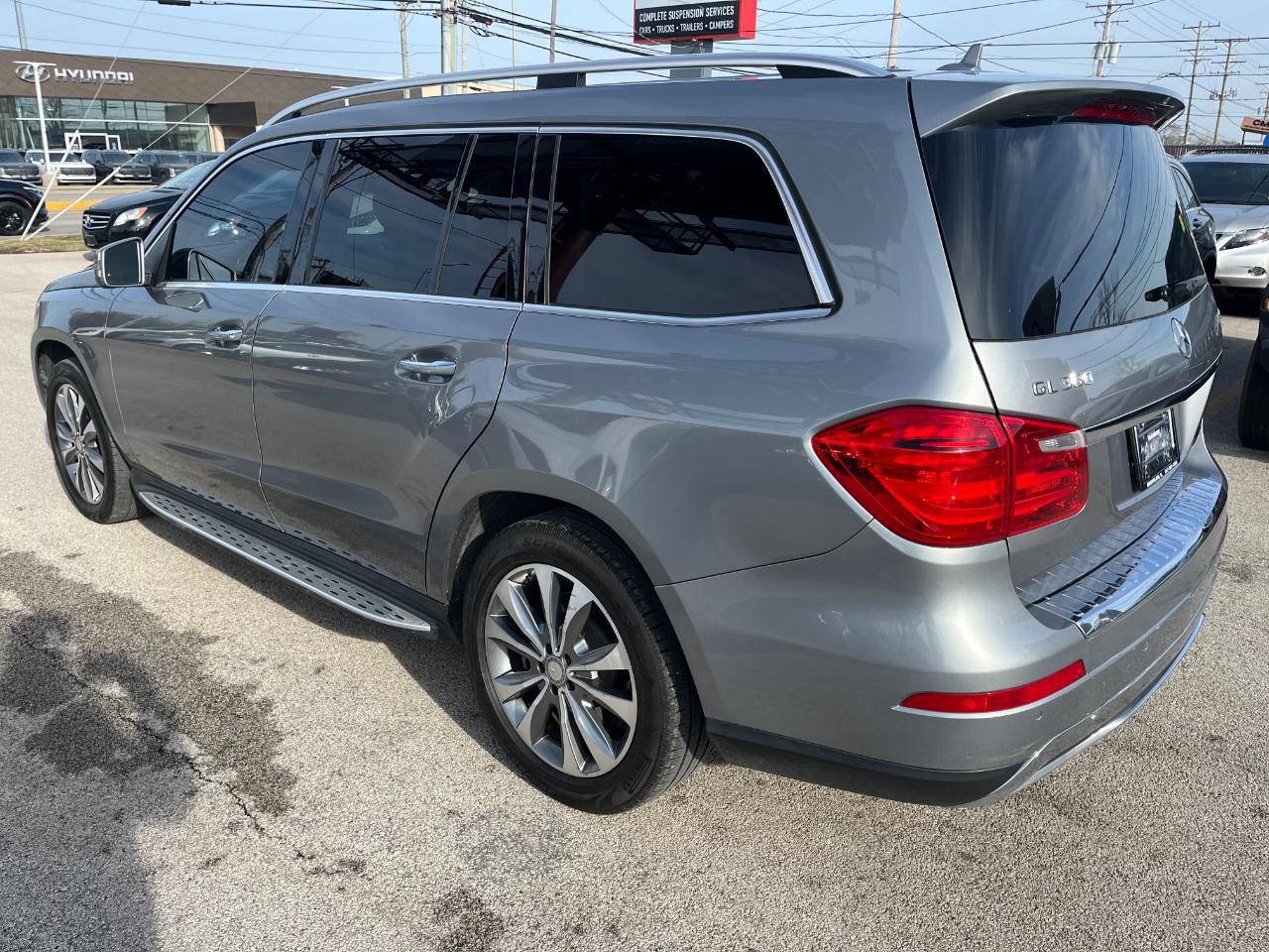 Used 2015 Mercedes-Benz GL 320 GL350 BlueTEC w/ Premium I Package image 3