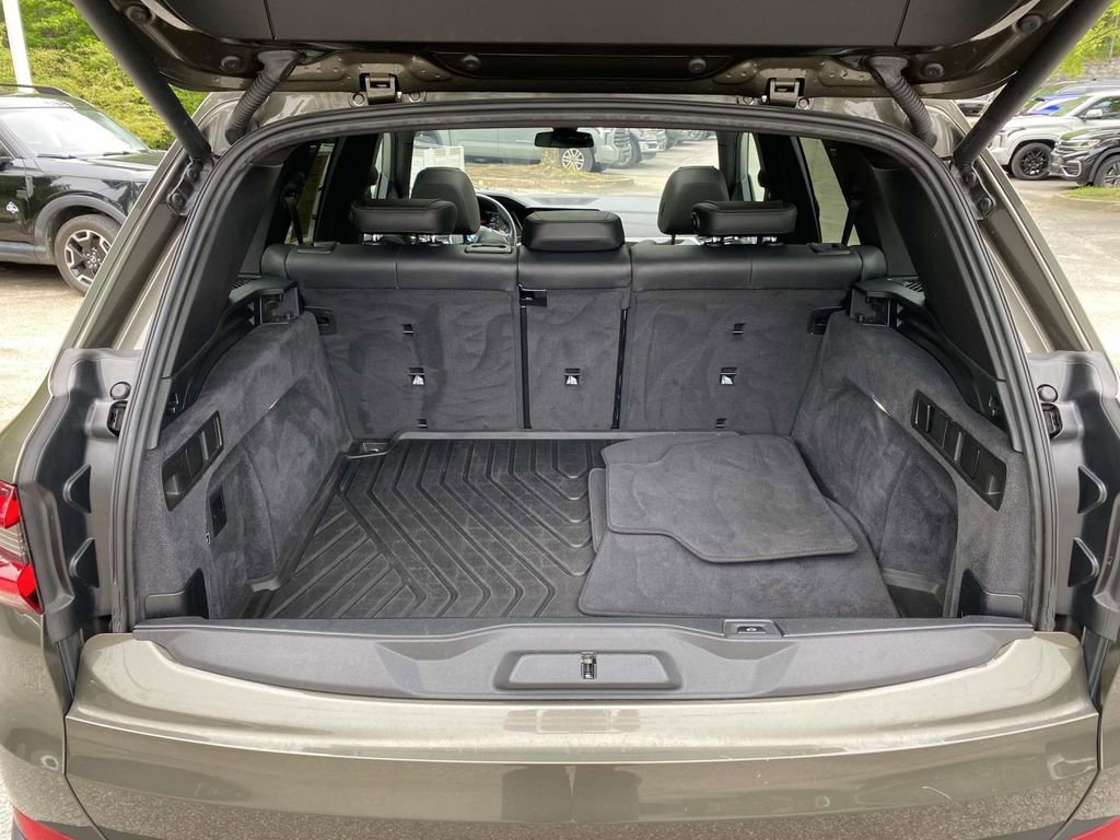 Used 2020 BMW X5 xDrive40i w/ Premium Package AWD/4WD image 16