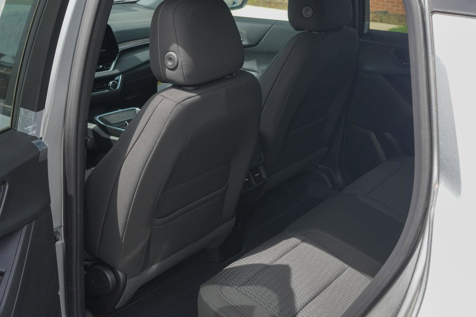 New 2025 Chevrolet Equinox LT w/ Safety and Technology Package image 27