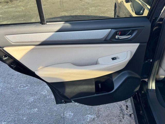Used 2016 Subaru Legacy 2.5i Premium image 15