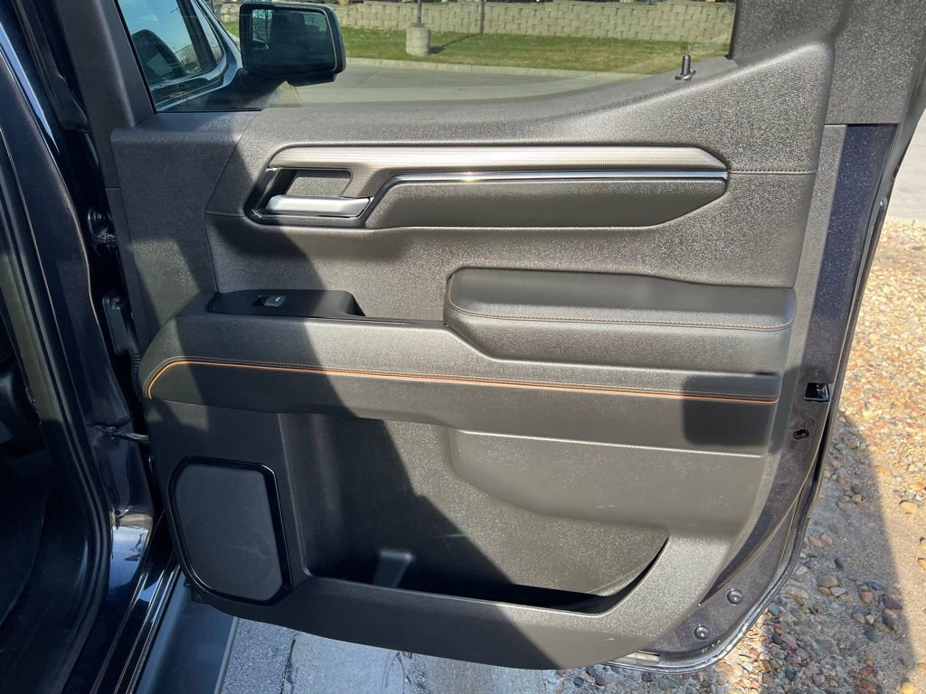 Used 2022 GMC Sierra 1500 AT4 image 29