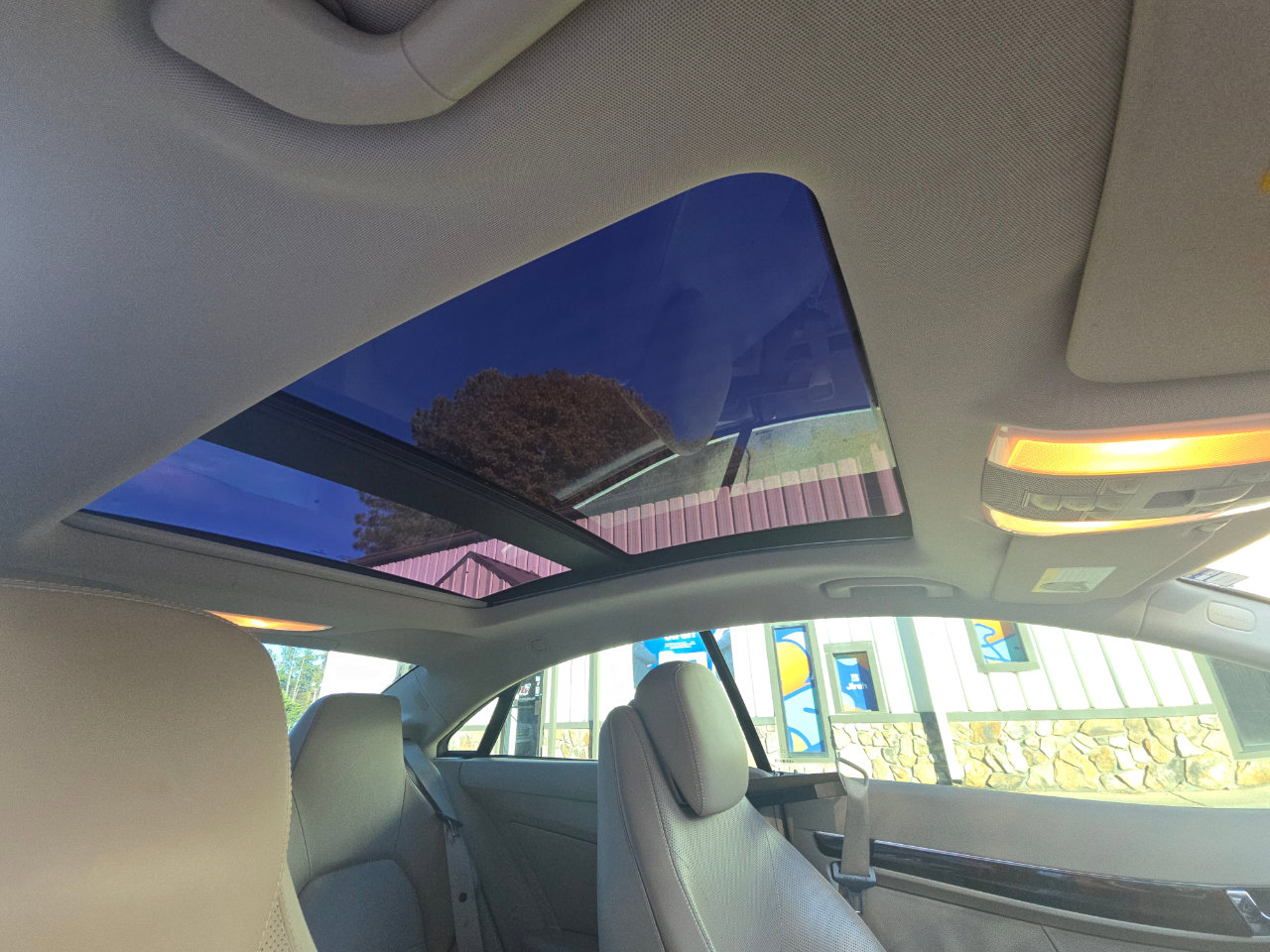 Used 2010 Mercedes-Benz E 550 E550 Coupe image 16